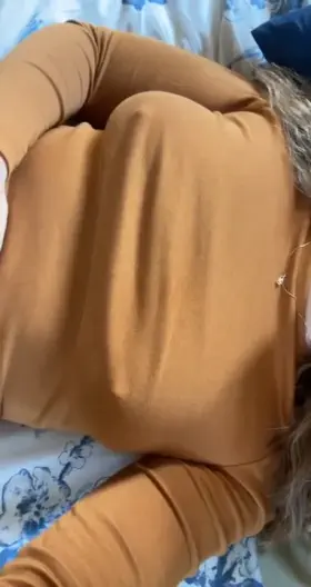 A girl this soft = a great place to rest