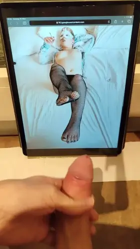 massive sticky load for u/HotWifesTalentedFeet #2