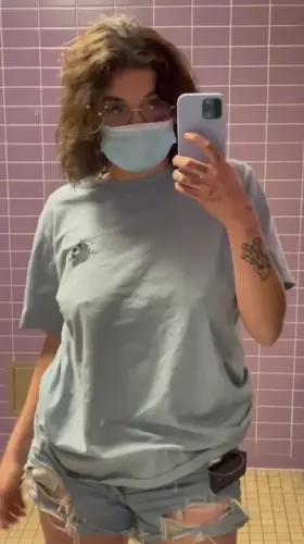 if u saw me at the store would you think thats how i looked underneath?