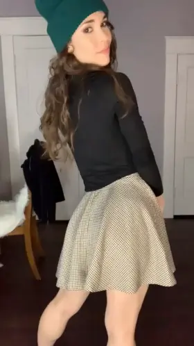 Bet you can’t guess what’s under my skirt 😜