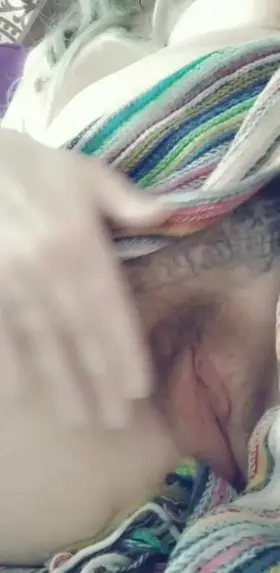 I'm tryna get it licked.. Any volunteers? [F] 41