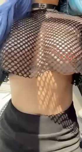 I hate when my boobs are fully covered