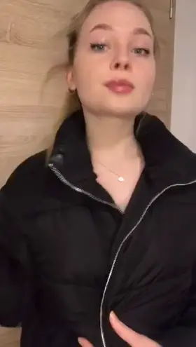 Its cold outside..but i am still hot under this jacket 😇