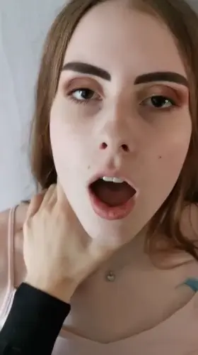 I knew astral projection was risky, I wanted to be able to have sex with my crush so the only way was to hop into his boyfriend... well things are harder to do in real life and not only did I got stuck into Melissa, I think part of her soul is imprinting in mine, I wonder if it will afect my body.