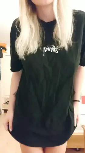 I'd love to be your 5'2 little nympho fucktoy