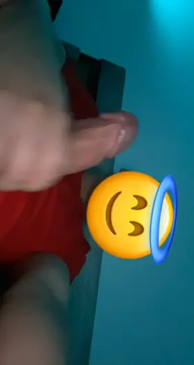 Tell me what you think & what you’d do to my thick latino dick 🥵