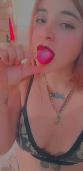 do you think your small penis can with this goddess?? I think I could crush that pathetic with my huge ass, check my feed