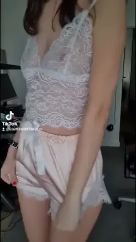 Wanna to sleep with me naked?