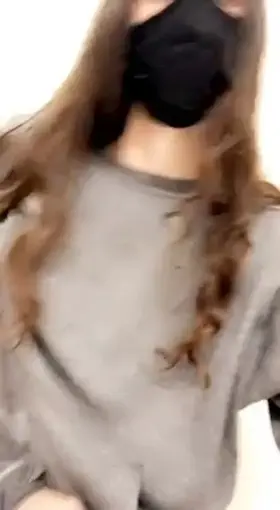 bathroom break at the mall!