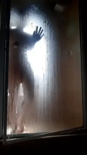 I’ll let u bang me like a screen door in a hurricane