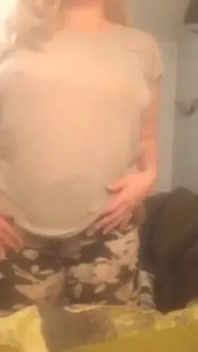 Would you let this Swedish, curvy 20yo be your sperm bank? 🥵💦💦