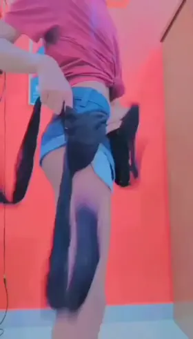 Asian kittys love dancing for bwc men 💋🐱