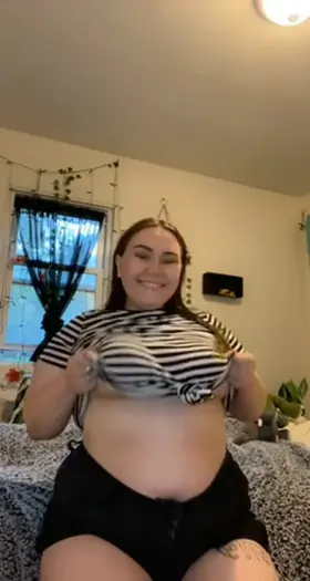 BBW Babe, Pierced, Busty, Big Ass ✨ Content, sexting, daddy deals 🌸 sc: xooshelbsss