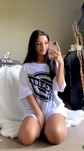 Wait for it🥵🔥 (free content in comments)👇👇