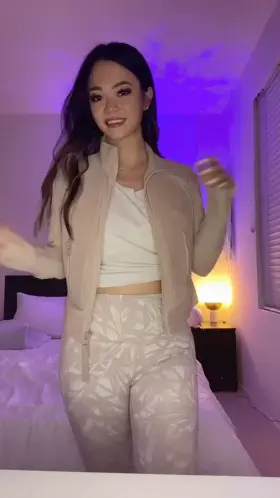 Did ur girl leave yet? Can I come over? 😏