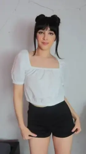 Stripping has never been so easy😋