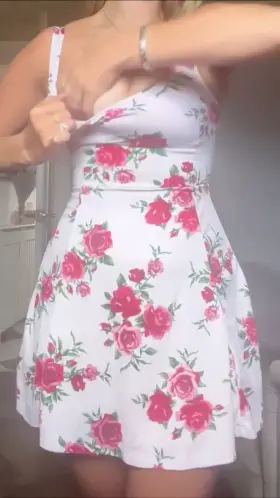 If you make the arrow orange, you will get a set of my photos within 15 minutes if you add my snp 🥺 😈👻 SC:lovelykia787