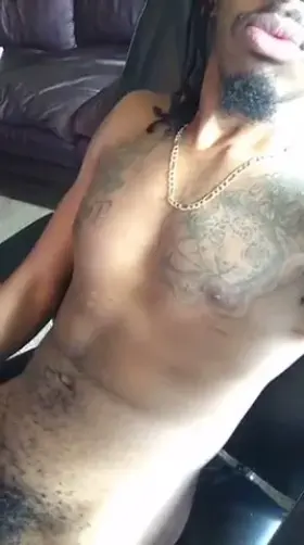 Can You Help Me With The Puzzle On The Table?