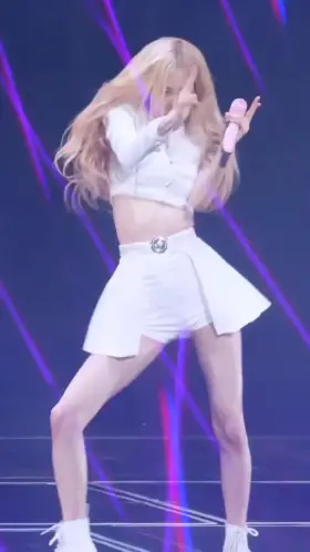 BLACKPINK - Happy Rosé Day!