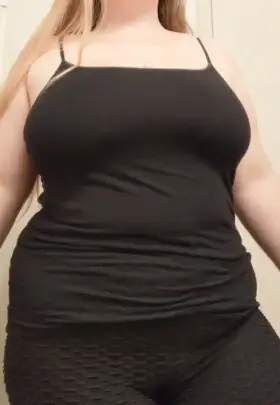 I need some attention 😖