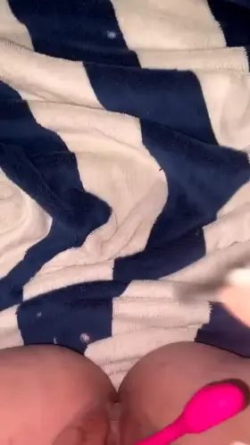 i bring my toy to work all the time and get desperate and let redditors control it i actually almost got caught one time and had to quickly turn the toy off it was so awkward [f]