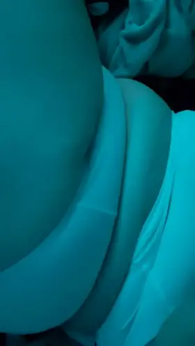 A look at what you'll get to see and touch if u were laying next to me 😌💖