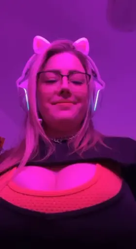 Would you handle these Aussie tits?