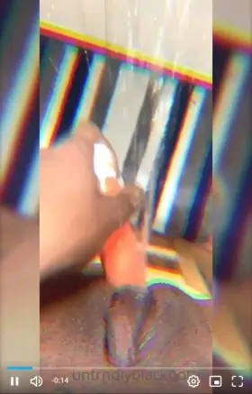 She does tricks too, OF link in the comments <3