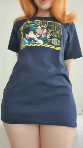 hey you! focus on the anime on my shirt, not on my booty!