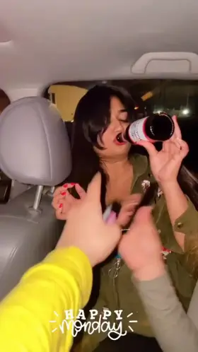 Wanna jerk off to such hotties?