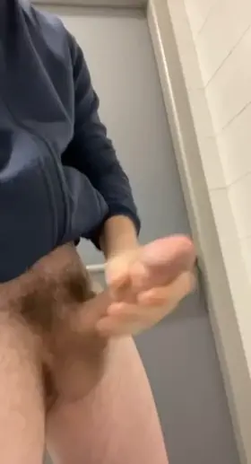 Came so hard in this bathroom