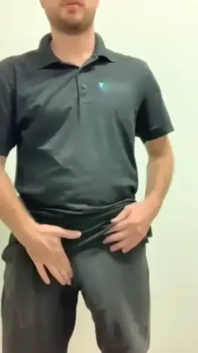 When you send me nudes while I’m at work