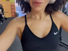 When I'm horny, its the perfect day to go to the gym [GIF]