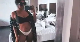 Curvy Sri Lankan babe 🔥