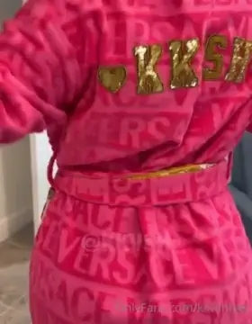 Get Here in the Laundry Room😍 Check Her Content In Comment FEB21 UPDATED👇👇