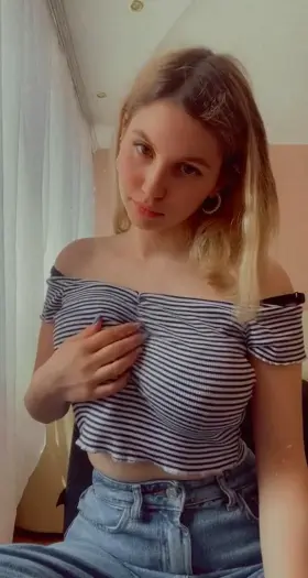 18[F4M] Im legit sending a n*de to everyone who UP's this🥰