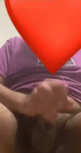 I just wish everybody would see me cum <3