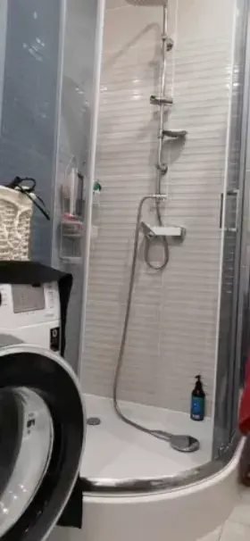 I love showing off my little body to strangers, especially when they like it ;)