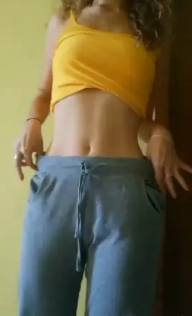 Who likes to spank little girls?