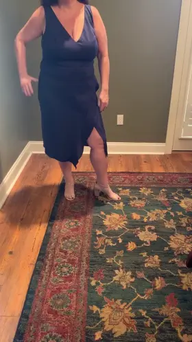 Getting Undressed!! [F54]