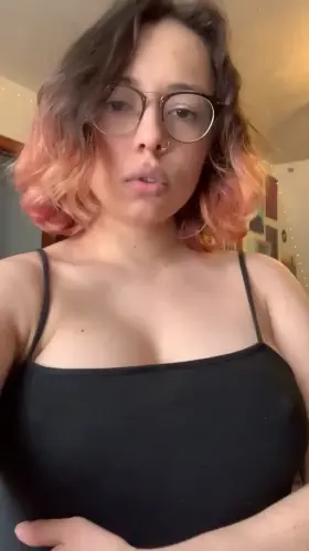 a reveal for you today in my little tank top [oc]