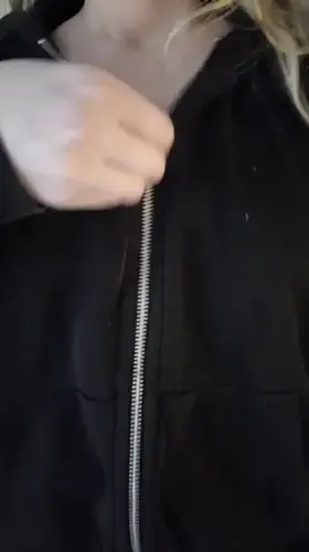 Just thought I should show you my tits. :)