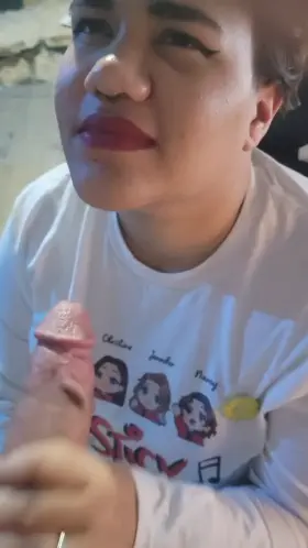 My wife can't keep her mouth off it