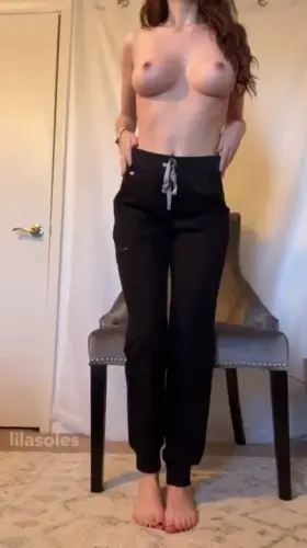 If you work at my hospital and have seen me naked... say hi next time 😋