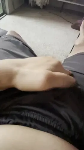 Need someone to ride my dick ;) [audio/video]