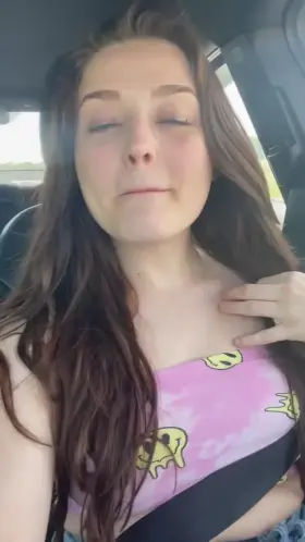 I do not recommend you flashing your tits on the highway… I am full of bad decisions 🤭