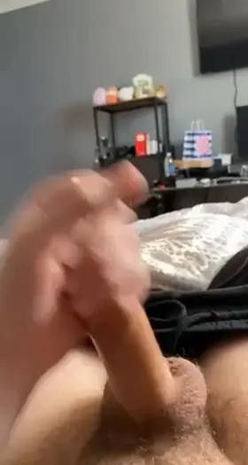 I love recording myself knowing strangers will watch me throb and explode