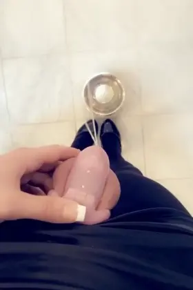 When Daddy makes you collect all your pee throughout the day 🙈