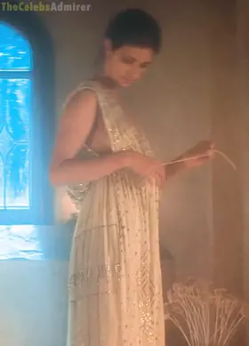 Anya Chalotra is awesome