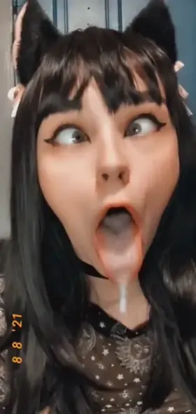 Cover me in cum 🤤